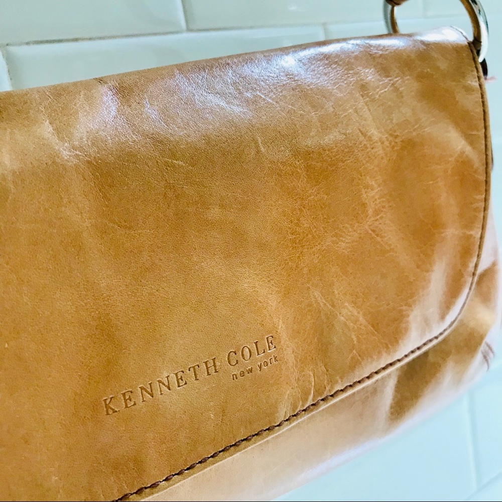 Kenneth Cole New York tan leather clutch bag